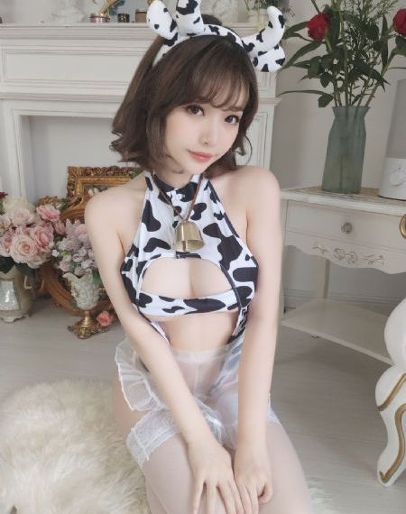 美丽小蜜桃7_4K在线手机播放